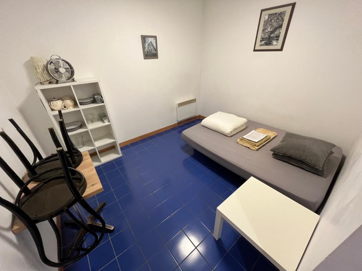 Studio T1 Cv - Calme Avec Cour Montpellier Exterior foto